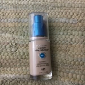 Cover Girl Stay Fabulous Foundation